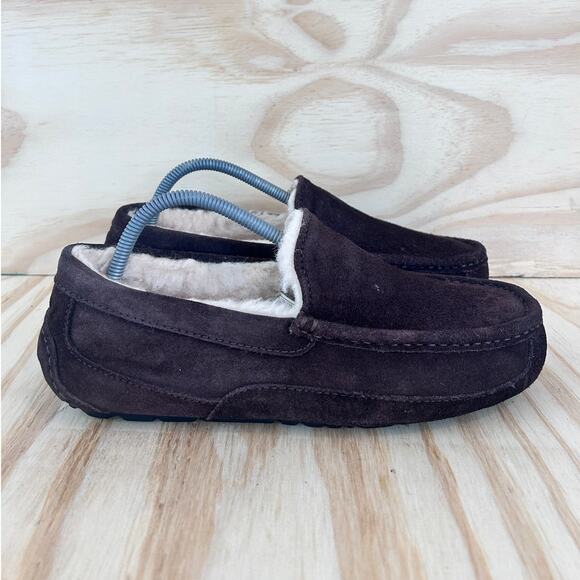 UGG - Ascot - Slippers Moccasin - Brown - Men's - 9 - S/N 1101110 - Picture 1 of 9